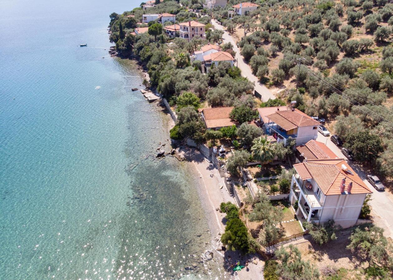 Villas Nies Szúrpi Kültér fotó